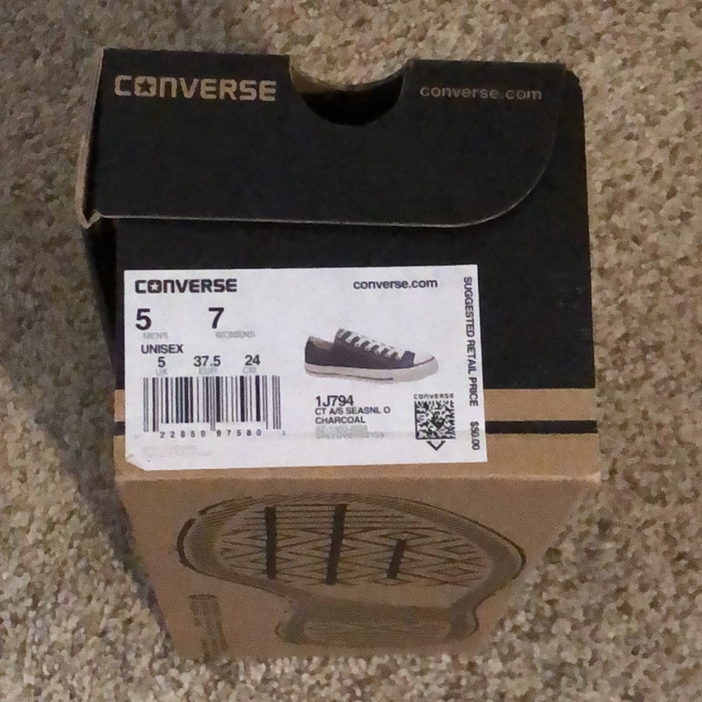 Converse Chuck Taylor All Star Low Top Sneaker - Picture 7 of 7